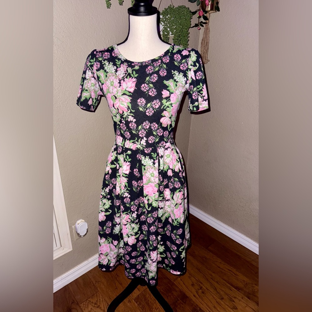LulaRoe Amelia Floral Fit & Flare Dress - W S, Black Pink Bloom Vibes